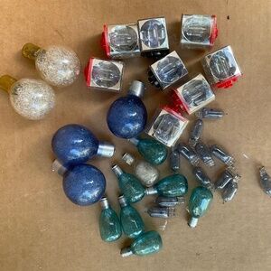 🎥 Vintage flash bulbs 🎥